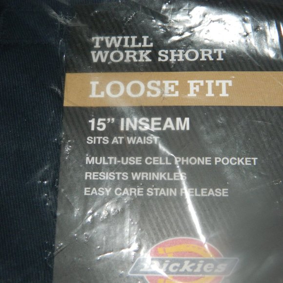 Dickies Mens Twill Work Shorts Loose Fit 15" Inseam Size 30 NWT (G-18) - Picture 2 of 4